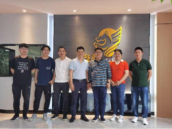 校企合作，推动人才培养与玩具设计创新